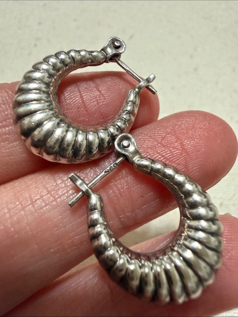 Sterling Silver 925 Textured Hoop Earrings - Picture 4 of 7